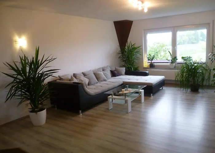 Ferienhaus Charme, Gemuetlicher Rueckzugsort Mit Garten Und Wohlfuehlatmosphaere